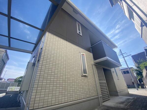 白城苑の物件外観写真